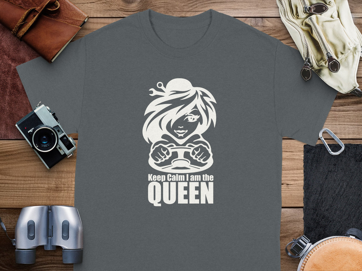 T-shirt with graphic and text "Keep Calm I am the QUEEN".